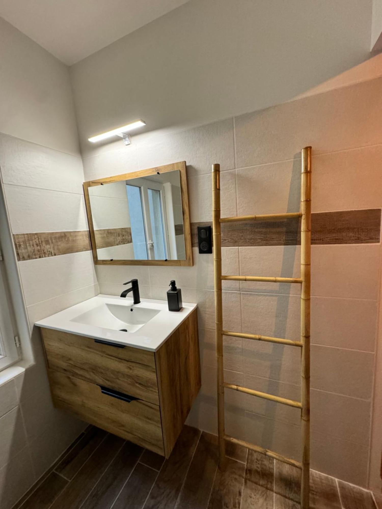 Mazet En Campagne Apartamento Arles Exterior foto
